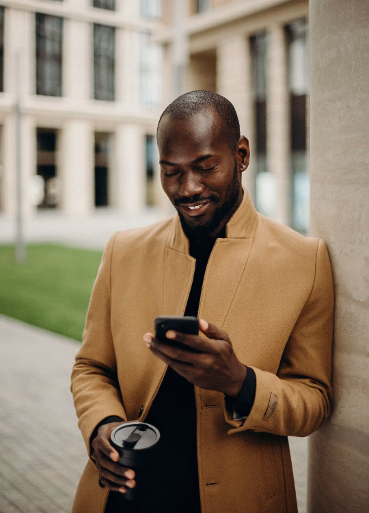 A man checking domain name to register on telaHosting